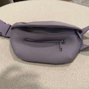 Dagne Dover neoprene belt bag lilac
